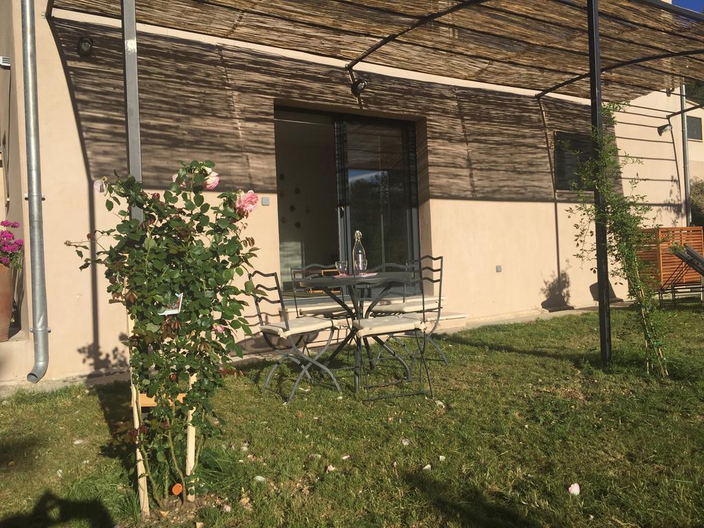 Le Gite Des Cadieres Διαμέρισμα Evenos Εξωτερικό φωτογραφία
